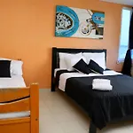 Apartment In Cartagena Ocean Front Num1C5